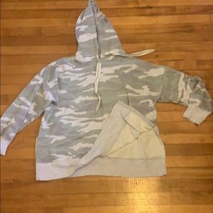 Camo sweatshirt